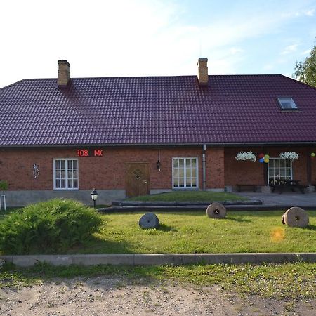 Motelis Aka Kārsava Extérieur photo