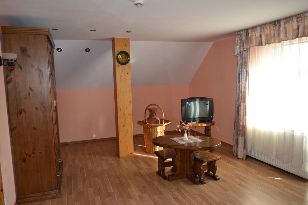 Motelis Aka Kārsava Chambre photo